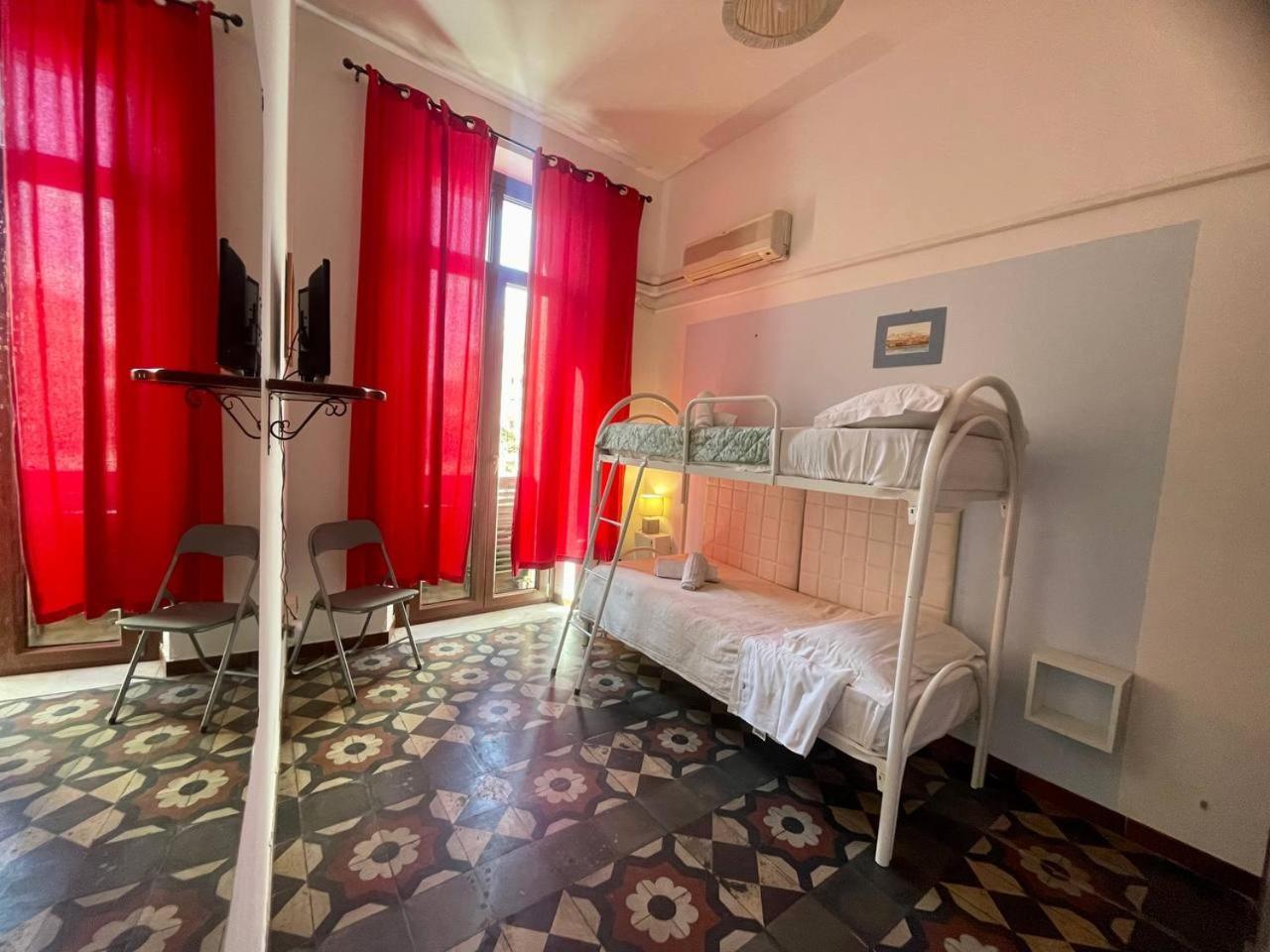 Onlyrooms III - Recommended For Under 30S Cagliari Eksteriør billede